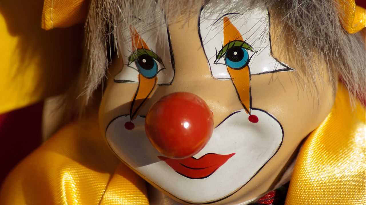 Wallpaper clown, circus, mask, doll