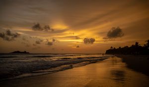 Preview wallpaper coast, beach, sea, clouds, evening