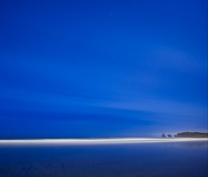 Preview wallpaper coast, beach, shallow, horizon, evening, blue