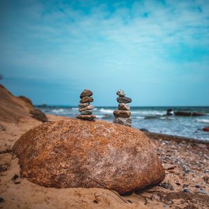 Preview wallpaper coast, beach, stones, sea, landscape