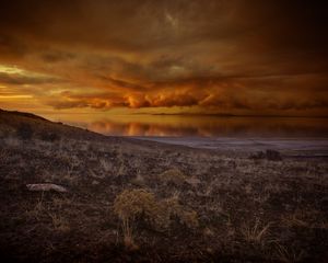 Preview wallpaper coast, dusk, landscape, clouds, water