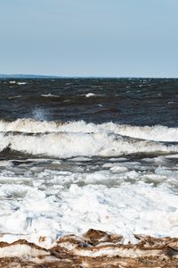 Preview wallpaper coast, foam, sea, waves, horizon, nature