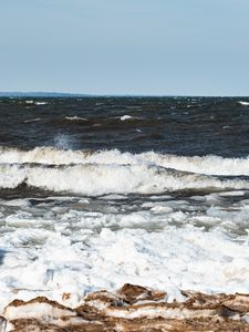 Preview wallpaper coast, foam, sea, waves, horizon, nature