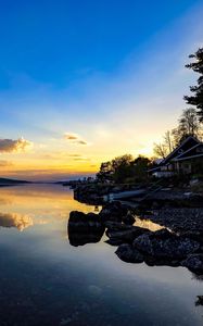 Preview wallpaper coast, lake, reflection, clouds, twilight