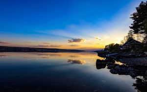 Preview wallpaper coast, lake, reflection, clouds, twilight