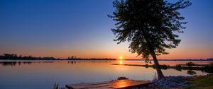 Preview wallpaper coast, lake, tree, table, benches, evening, decline, romanticism