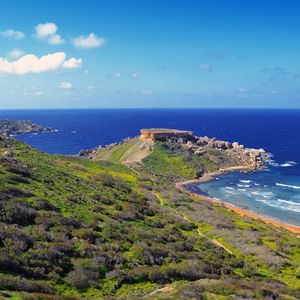 Preview wallpaper coast, malta, sea sky, ghajn tuffieha, horizon, nature