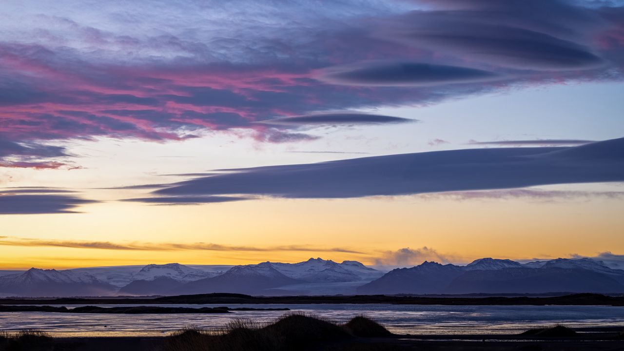 Wallpaper coast, mountains, lake, twilight, landscape