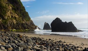 Preview wallpaper coast, pebbles, sea, rocks