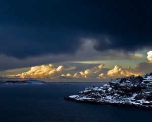 Preview wallpaper coast, rocks, houses, clouds, sea