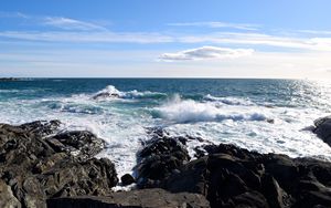 Preview wallpaper coast, rocks, sea, waves, horizon