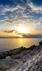 Preview wallpaper coast, rocks, sea, horizon, sun, sunset