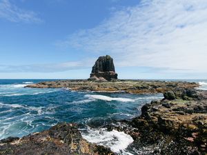 Preview wallpaper coast, rocks, sea, water, waves