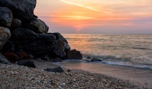 Preview wallpaper coast, rocks, sea, water, waves, sunset