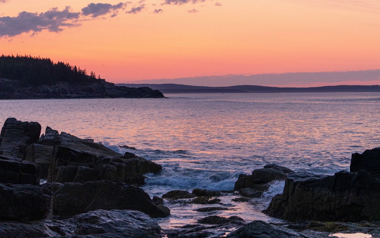 1280x800 Wallpaper coast, rocks, sea, sunset, dark