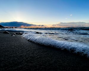 Preview wallpaper coast, sea, foam, bubbles