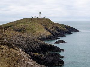 Preview wallpaper coast, sea, lighthouse, nature