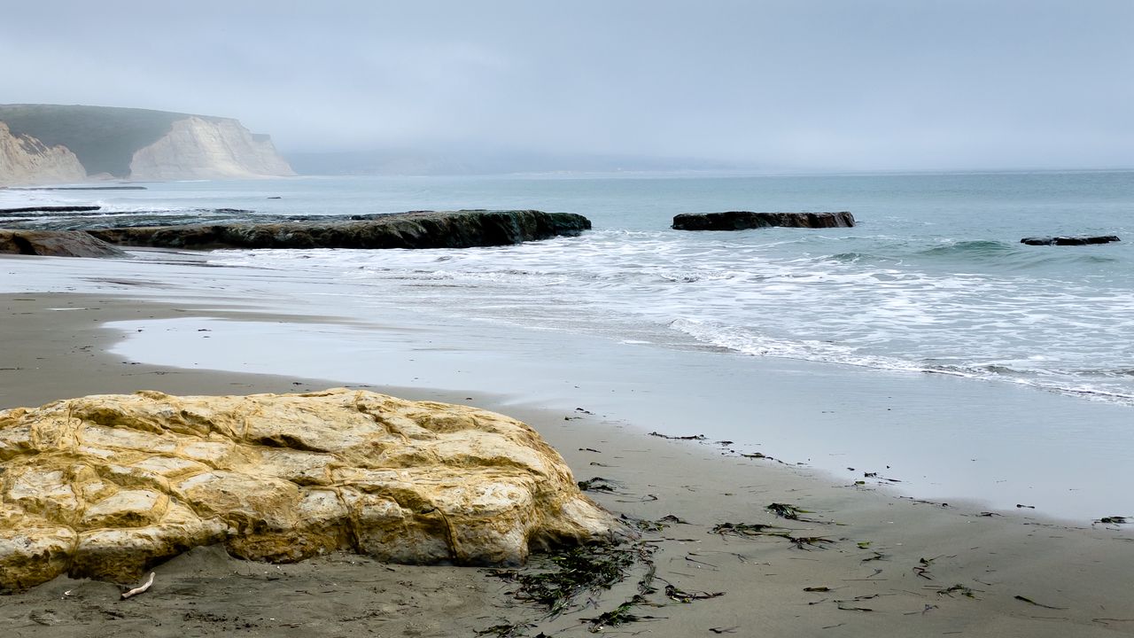 Wallpaper coast, sea, stones, horizon