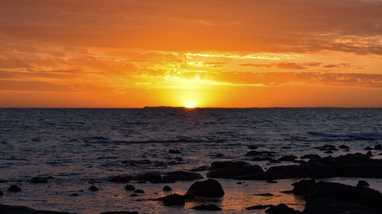 Wallpaper coast, sea, sun, sunset, dark