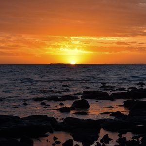 Preview wallpaper coast, sea, sun, sunset, dark