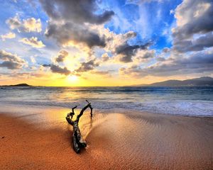 Preview wallpaper coast, sea, sun, sand, log, clouds, sky