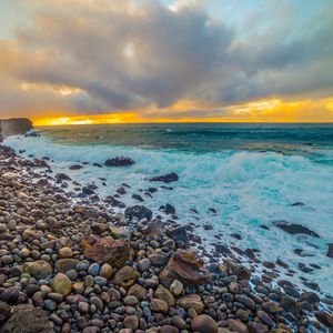 Preview wallpaper coast, stones, sea, foam