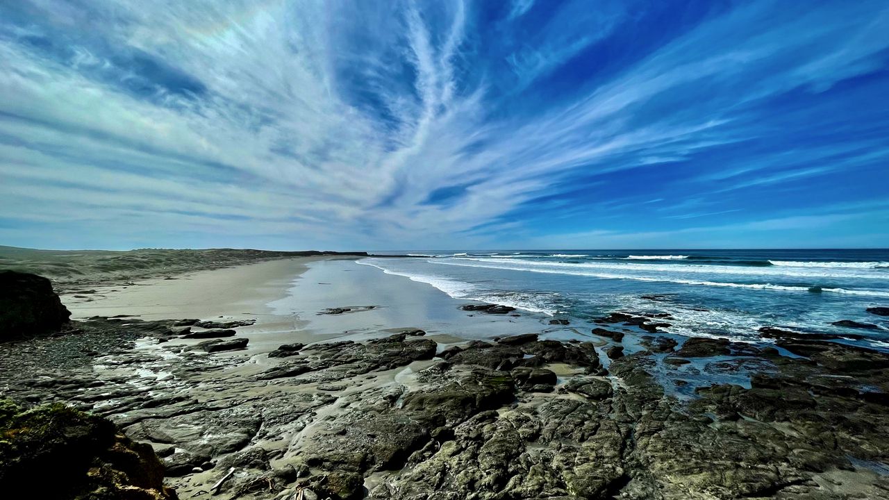 Wallpaper coast, stones, sea, waves, clouds, nature