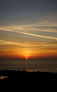 Preview wallpaper coast, sunset, sun, landscape, dark