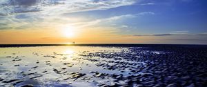Preview wallpaper coast, water, sand, relief, silhouettes