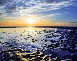 Preview wallpaper coast, water, sand, relief, silhouettes