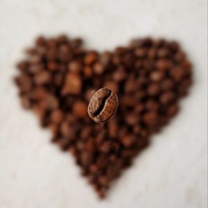 Preview wallpaper coffee bean, heart, macro