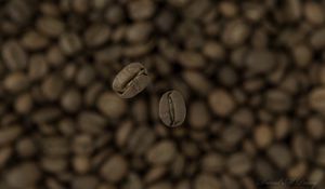 Preview wallpaper coffee, beans, blur, macro, brown