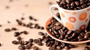 Preview wallpaper coffee, beans, caffeine, macro, cup