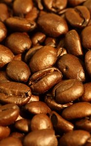 Preview wallpaper coffee, beans, glare, macro, brown