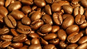 Preview wallpaper coffee, beans, glare, macro, brown