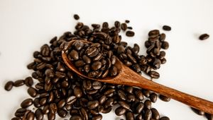 Preview wallpaper coffee, beans, spoon, brown