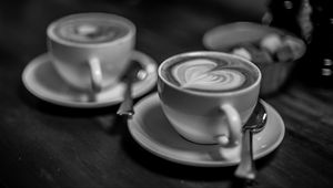 Preview wallpaper coffee, cappuccino, foam, cup, drink, black and white