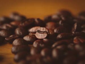 Preview wallpaper coffee, coffee beans, macro, blur