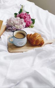 Preview wallpaper coffee, croissant, food, aesthetics