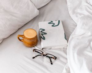 Preview wallpaper coffee, cup, book, glasses, bed