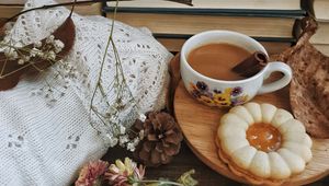 Preview wallpaper coffee, cup, cookies, books