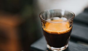 Preview wallpaper coffee, cup, drink, wooden, blur