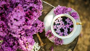 Preview wallpaper coffee, cup, lilac, flowers, wooden