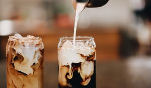 Preview wallpaper coffee, drink, glasses, hand, milk