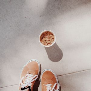 Preview wallpaper coffee, drink, legs, sneakers, ice