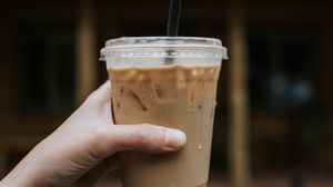 Preview wallpaper coffee, glass, hand, drink