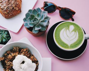 Preview wallpaper coffee, glasses, flower, table