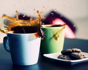 Preview wallpaper coffee, glasses, splashes, plates, cookies