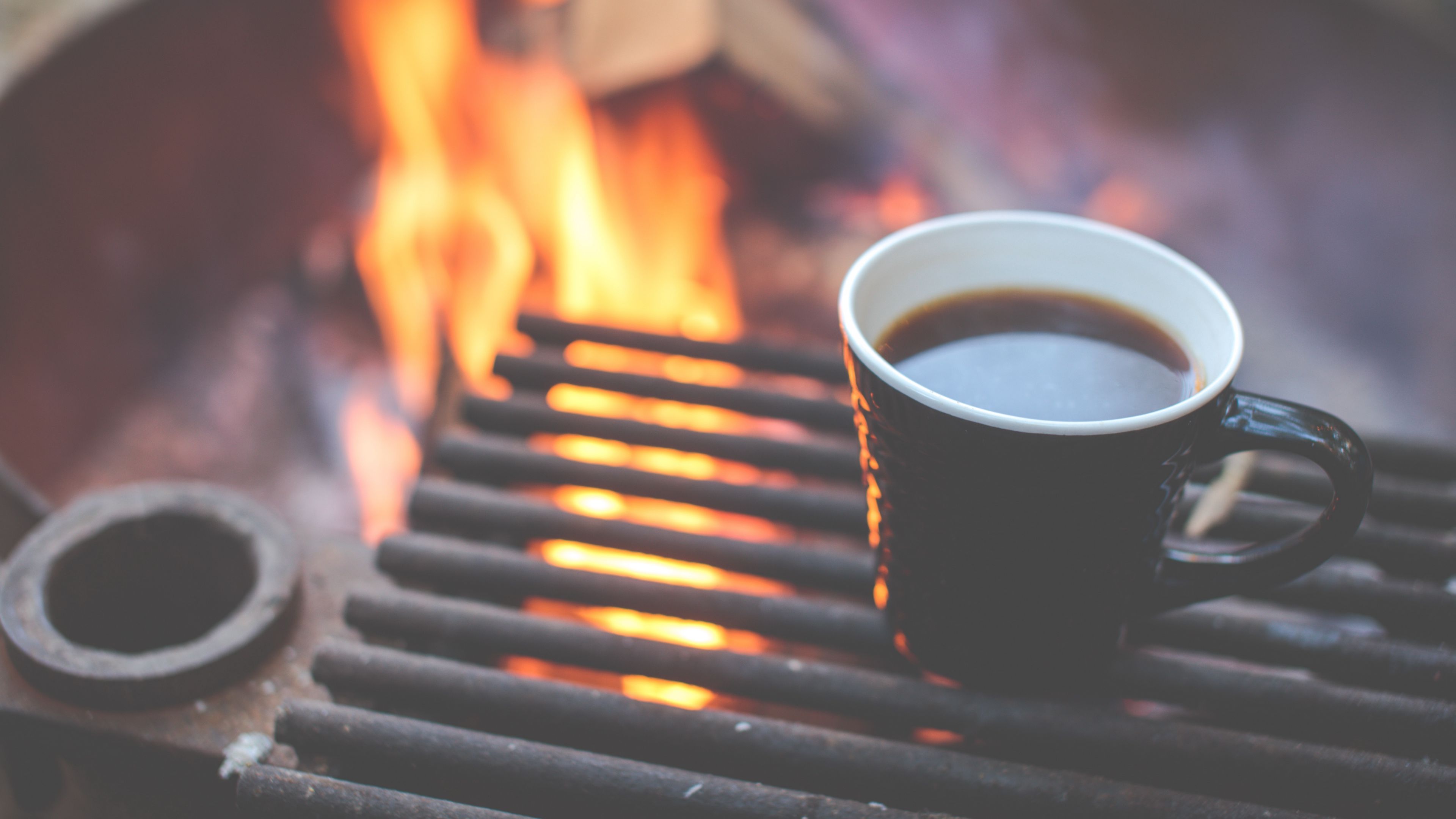 Download wallpaper 3840x2160 coffee, grill, cup 4k uhd 16:9 hd background