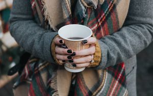 Preview wallpaper coffee, hand, glass, scarf